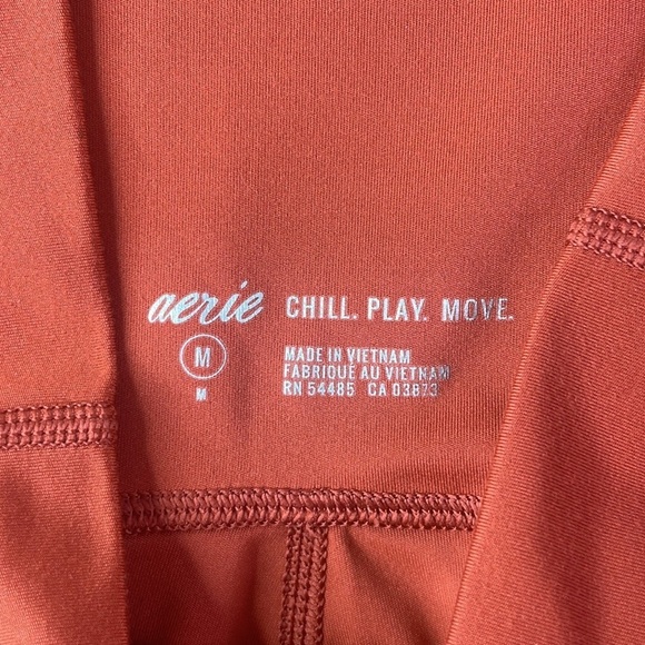 Aerie Women’s High Rise Super Soft Scalloped Leggings, size Medium - Picture 2 of 9